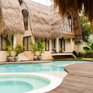 Hotel Lulu's